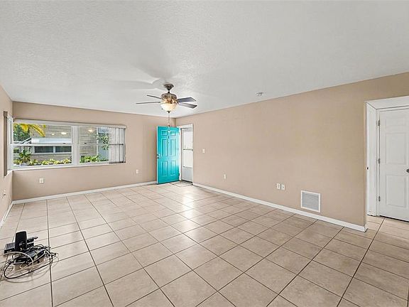 5th image of 5855 18TH STREET N #1