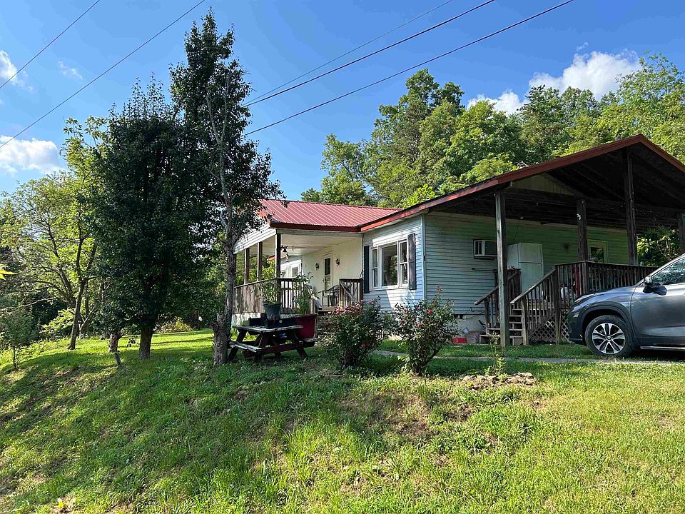 1st image of 157 Canterbury Ln