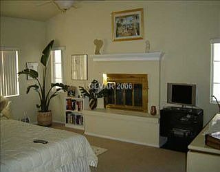 5th image of 5013 Forest Oaks Dr