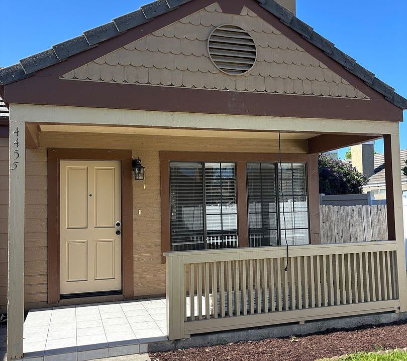 1st image of 4455 Bermuda Dunes Pl