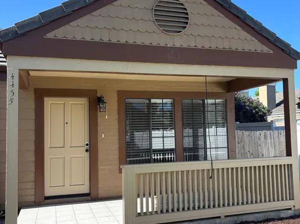 4455 Bermuda Dunes Pl, Oceanside, CA 92057