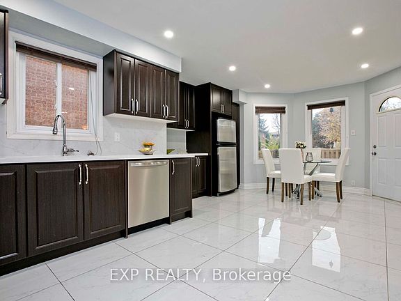 4th image of 57 Belvedere Cres