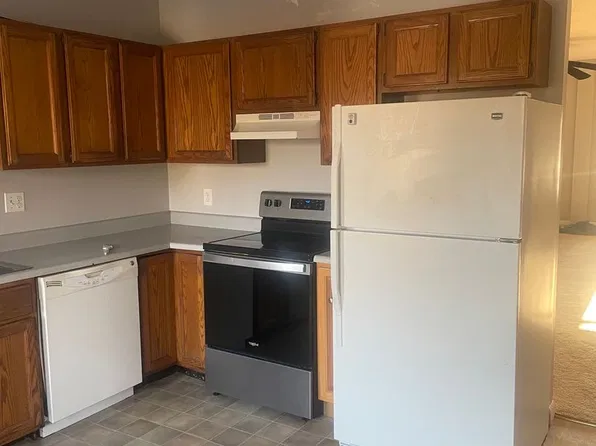 24 Main Street, 24 Main St #3, Baldwinville, MA 01436