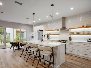 220 Aliso Dr SE, Albuquerque, NM 87108