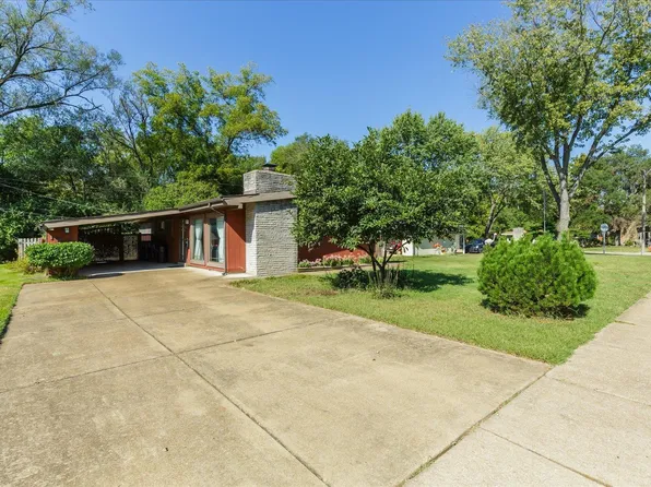 1507 Ridgewood Dr, Saint Louis, MO 63126