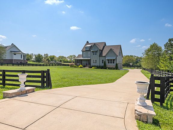 4th image of 2127 Southern Preserve Ln