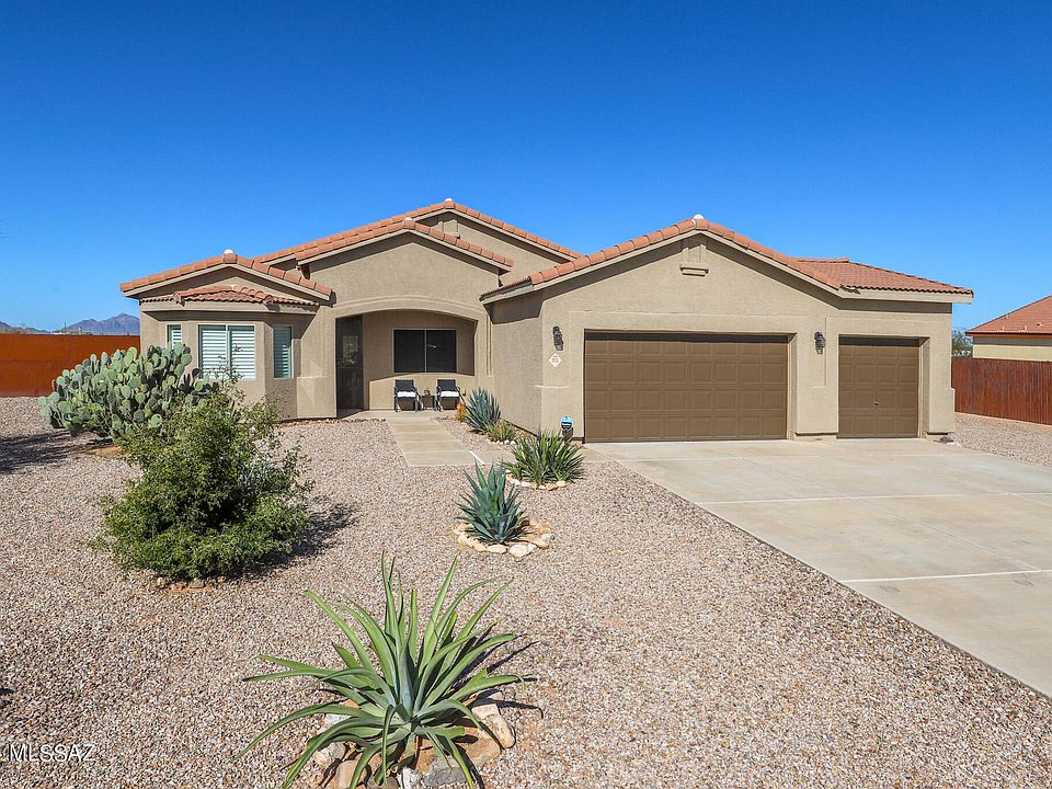 1st image of 10113 N Avra Vista Dr