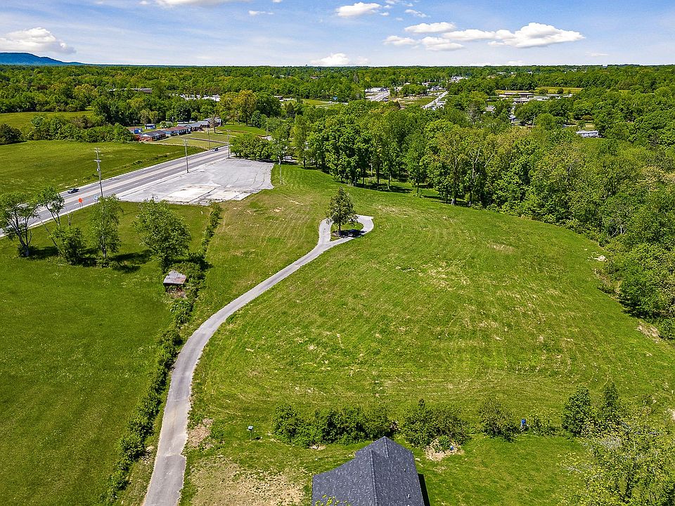 1st image of 426 Bell St Lot 3
