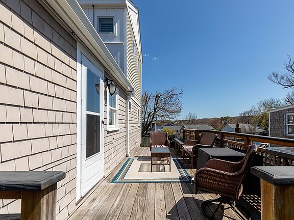 2nd image of 16 Thomas Ave