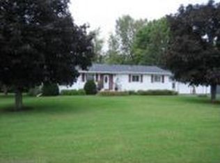 11170 Harrison Rd, Rockton, IL 61072