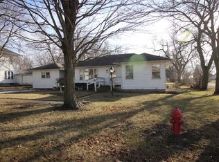410 Main St, Cabery, IL 60946