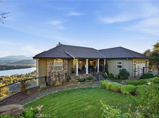 18750 Fernwood Rd, Hidden Valley Lake, CA 95467