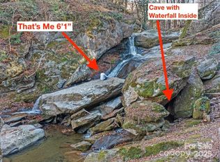 23 Katies Rd, Marshall, NC 28753