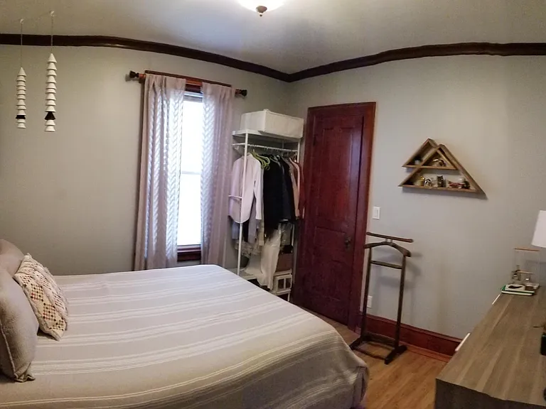 1711 E Thomas Ave — Photo 15
