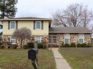 701 Cross Ln, Walnut Ridge, AR 72476