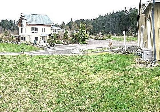 1st image of 27236 Balmoral Pl NE