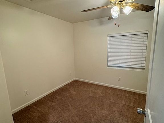 5th image of 1153 W 37th Pl Unit 3/4