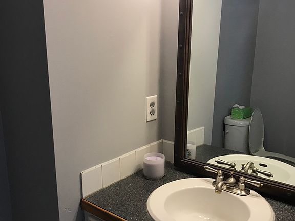1/2 bath