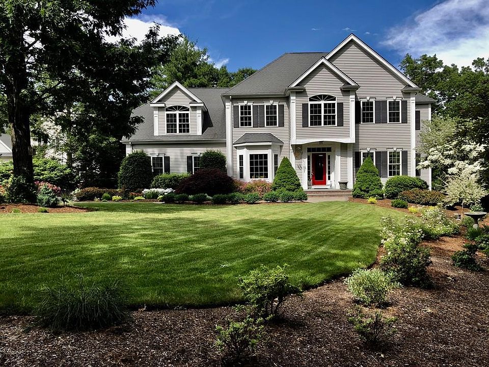 1st image of 17 Berkshire Dr