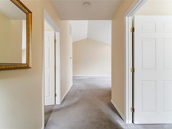 5th image of 5015 Twin Lakes Cir