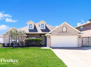 1009 Friar Dr, Saginaw, TX 76179