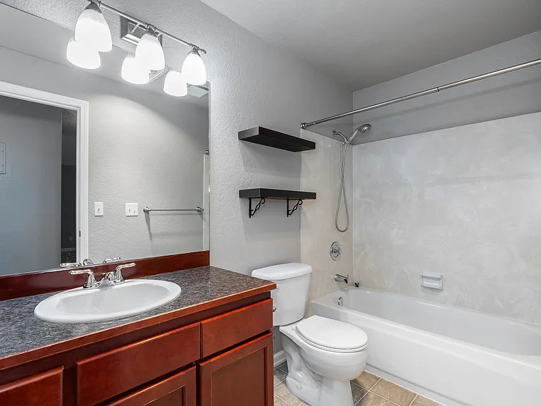 750 N 143rd St #111 — Photo 21
