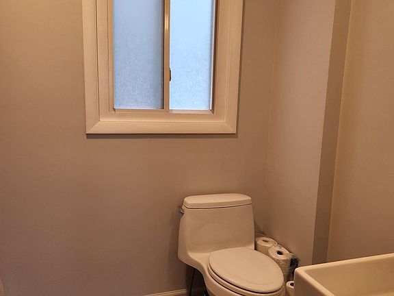 5th image of 112 Market St Floor 2