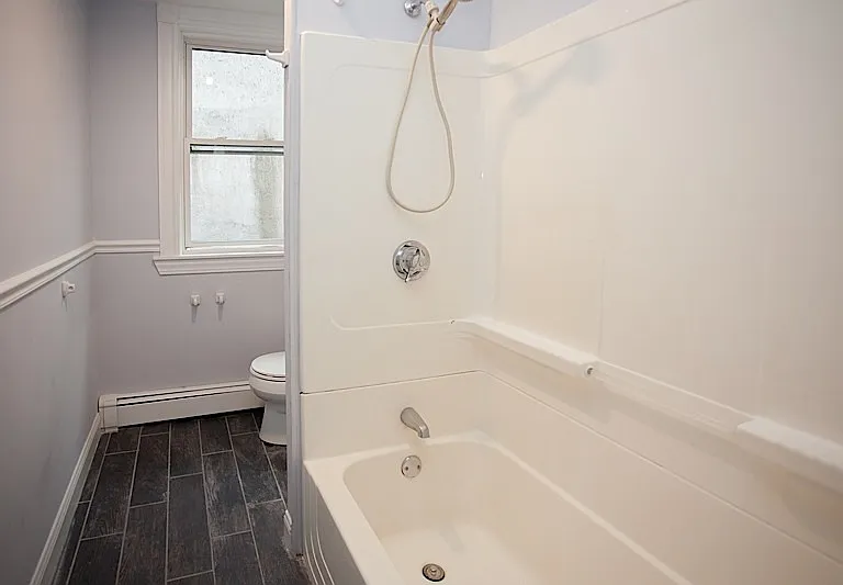 200 Harvard St — Photo 7