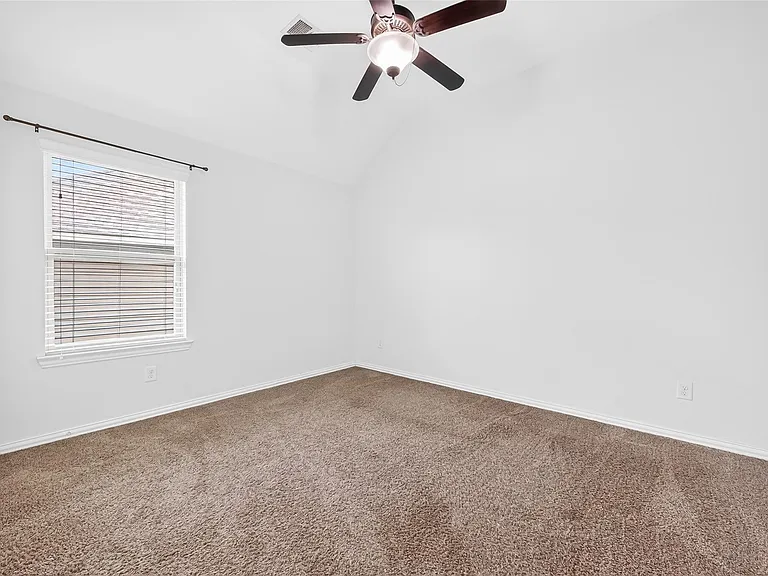 7035 Belle Meadow Ln — Photo 46