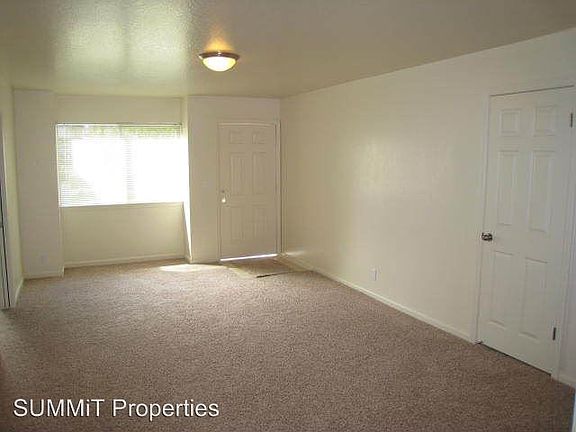2nd image of 577 Grandview Ct APT 9