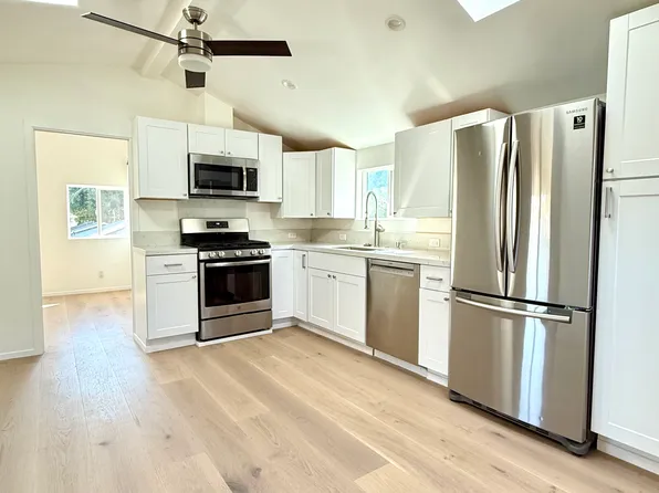 2509 Bath St #C, Santa Barbara, CA 93105