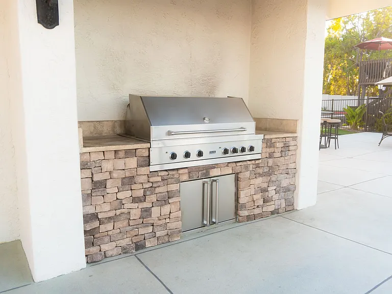 Viewpoint Luxury Apartments — Photo 21