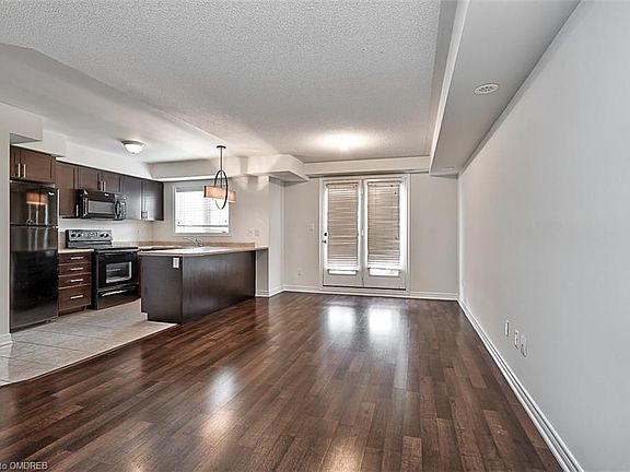 5th image of 39 Hays Blvd #12