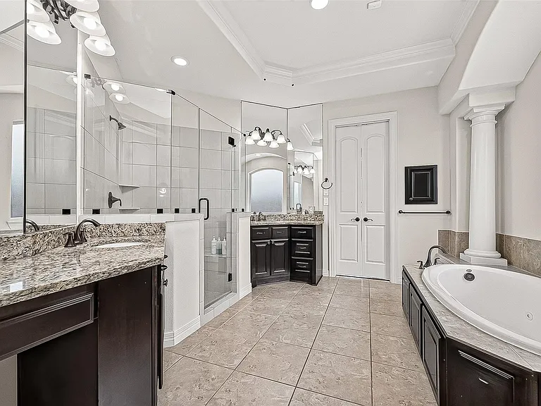 2606 Kielder Shadow Ct — Photo 23