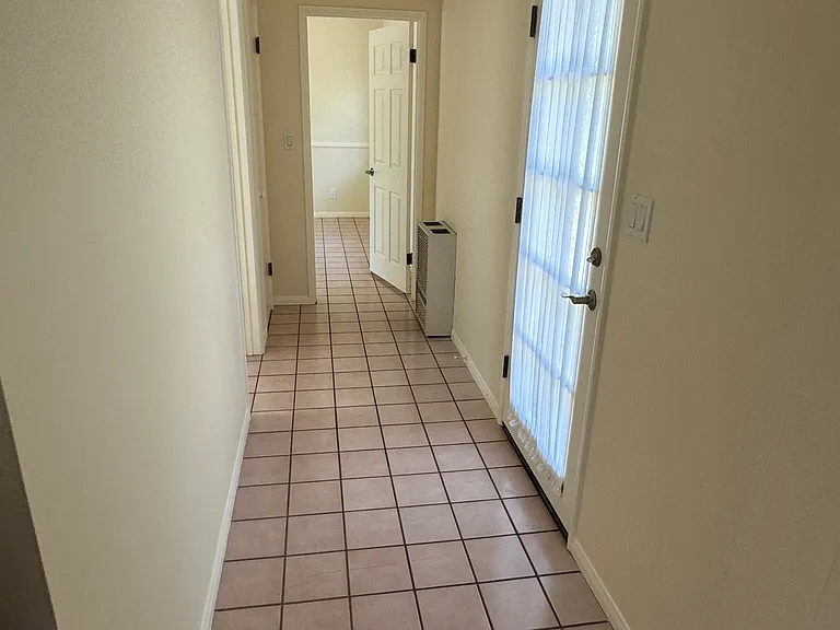 Mesa School Ln — Photo 9