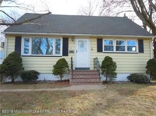 10 Rose St, Edison, NJ 08817