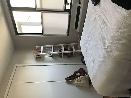 Rented by Manhattan Management LLC | media 35