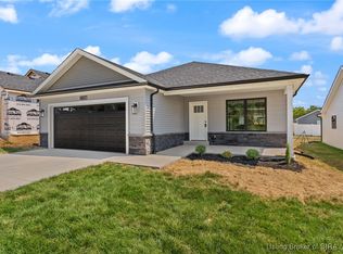 8037 Hudson Ln, Georgetown, IN 47122