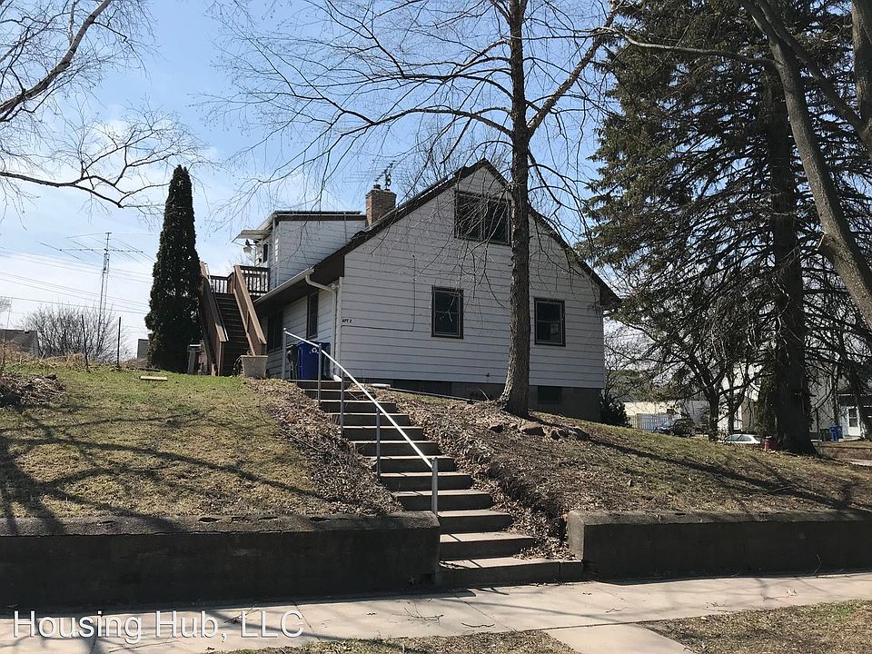 1st image of 858 Oakdale Ave #2