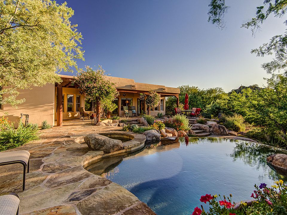 1st image of 5808 E Paseo Dulce