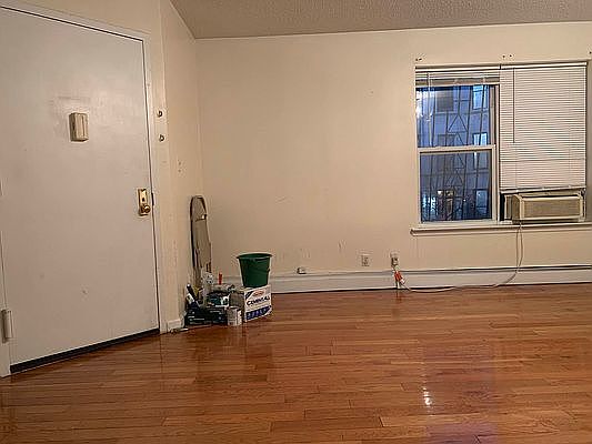 2nd image of 116 W 117th St APT 2