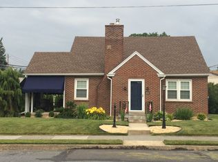 1004 Detweiler Ave, Hellertown, PA 18055