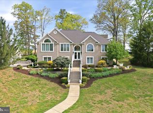 100 Cottage Dr, Luray, VA 22835
