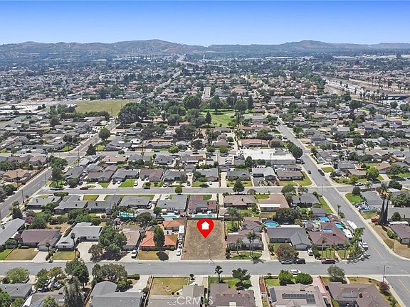 5th image of 12440 Russell Ave Lot 4