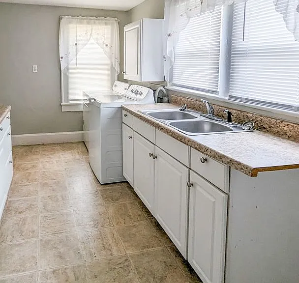 303 N Tillotson Ave — Photo 24