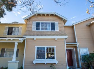 683 S B St, Oxnard, CA 93030