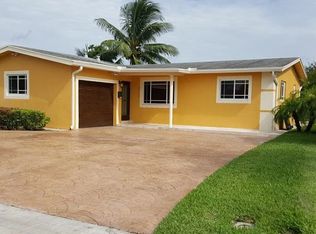 8353 NW 26th Pl, Sunrise, FL 33322