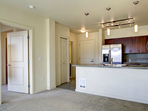4th image of 5440 Leary Ave NW Unit 524