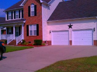 2823 Marcus James Dr, Fayetteville, NC 28306