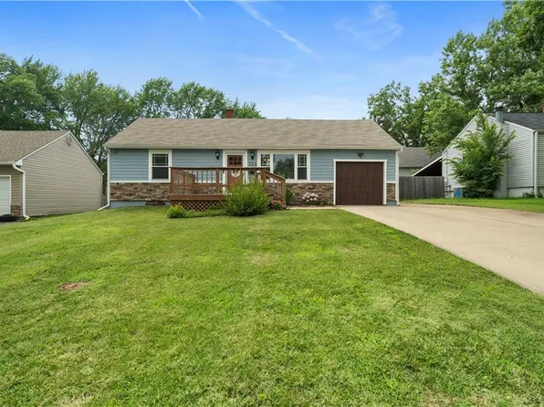 703 SW 16th St, Blue Springs, MO 64015